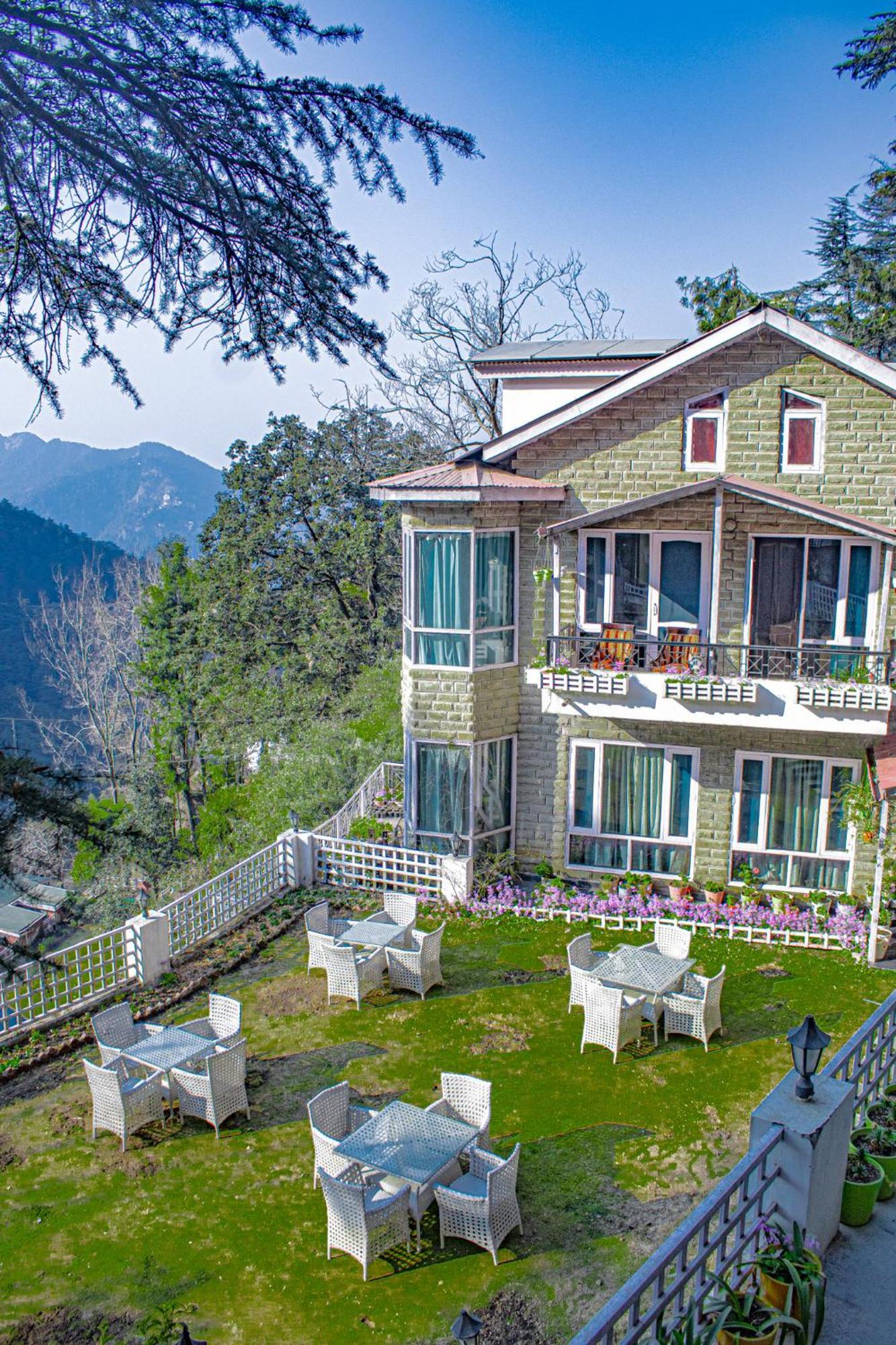 Whispering Pines Villa Shimla Eksteriør bilde